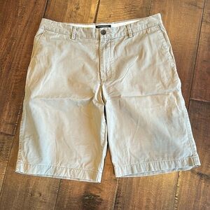 Banana Republic Khaki Shorts - Size 34